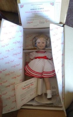 Shirley Temple dolls of the Silver Screen stand up and cheer doll