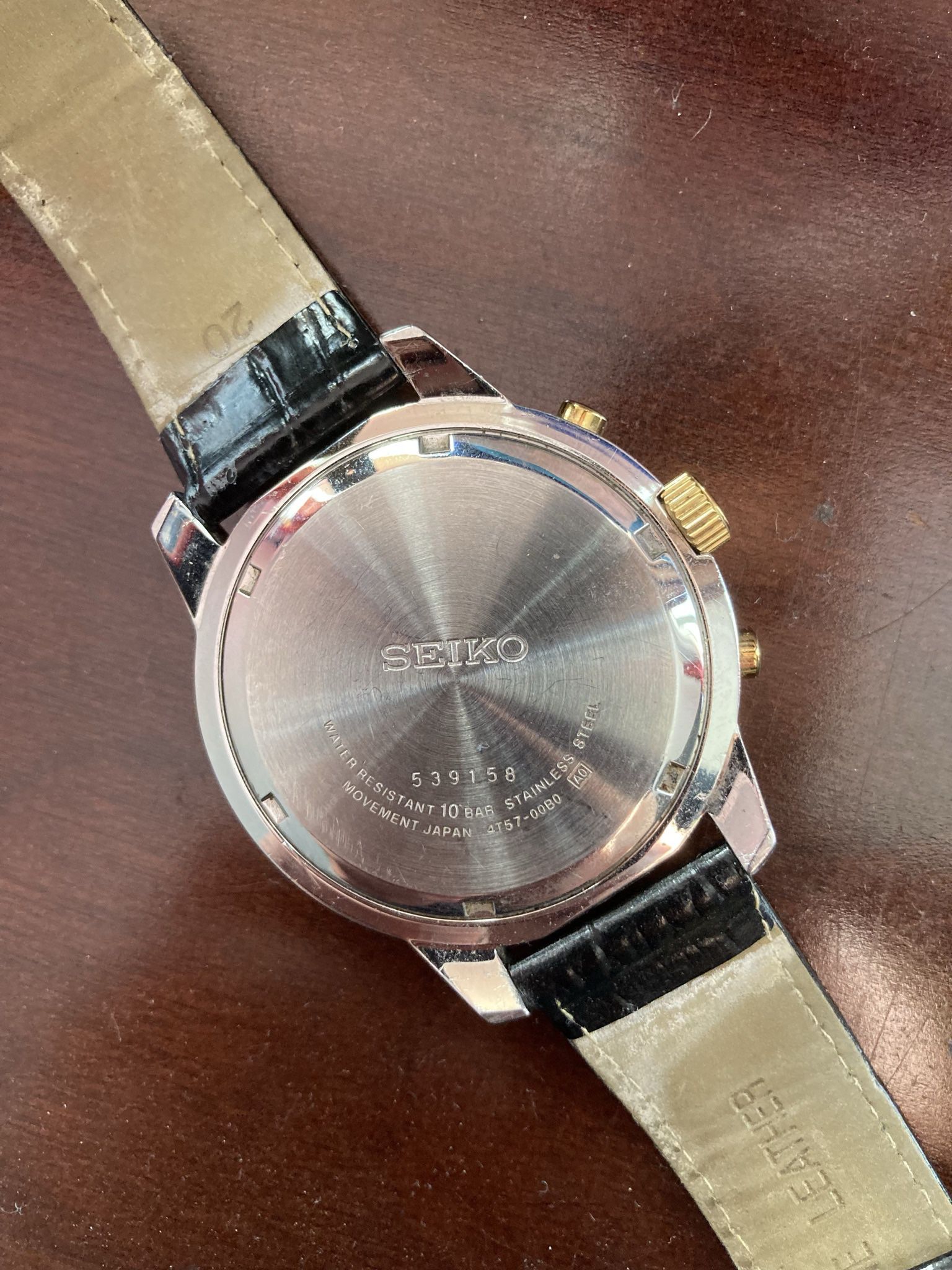 Seiko Chronograph 100M Two-Tone 4T57-00B0 for Sale in Paramount, CA -  OfferUp