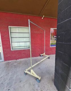 Metal Z-rack, disassembles easy. $65 firm