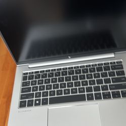 HP EliteBook 845 G10 14" Notebook - WUXGA - AMD Ryzen 5 PRO 7540U - 16 GB - 512 GB SSD - English Keyboard - Silver - AMD Chip - 1920 x 1200 - Windows 