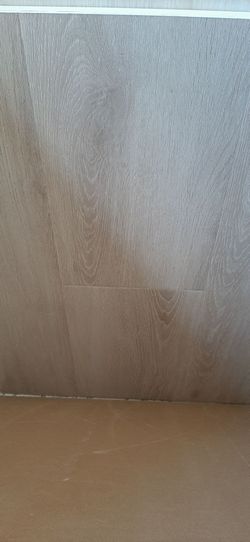 Laminate 12mm 9inchx60 inch