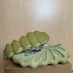 Adidas Yeezy 450 Size 9 Resin GY4110 Brand New 