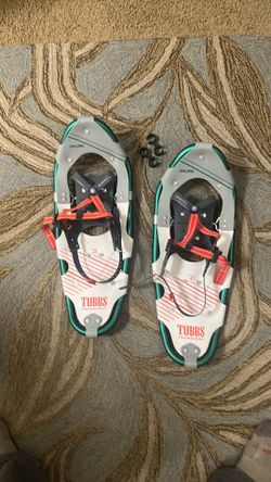 Tubbs Xplore Women 21 80-150lbs Snowshoes Trek Trail Walking Crampons Fit, LIKE NEW
