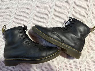 Dr.Martens