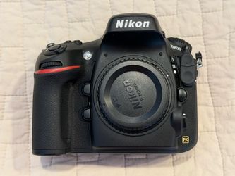 Nikon D800 (Shutter Count: 1,991)