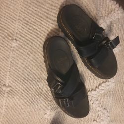 Womens Shoes  Different $