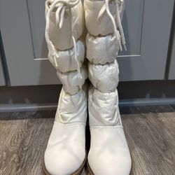 Women's Cream Winter Boots