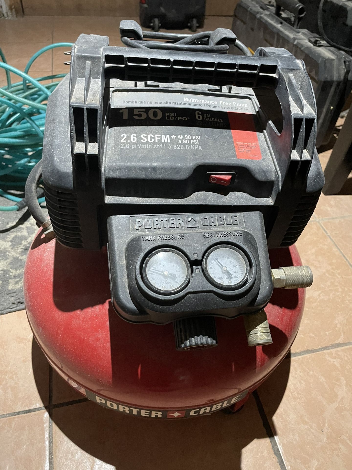 Compresor Porter Cable Y Manguera De 200 Pies En Buen Estado