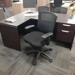 CoolMesh Pro Multi-function Mid Back Chair 