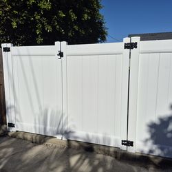 Vinyl Fence