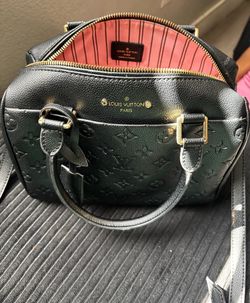 Black purse