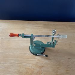 Apple Peeler 