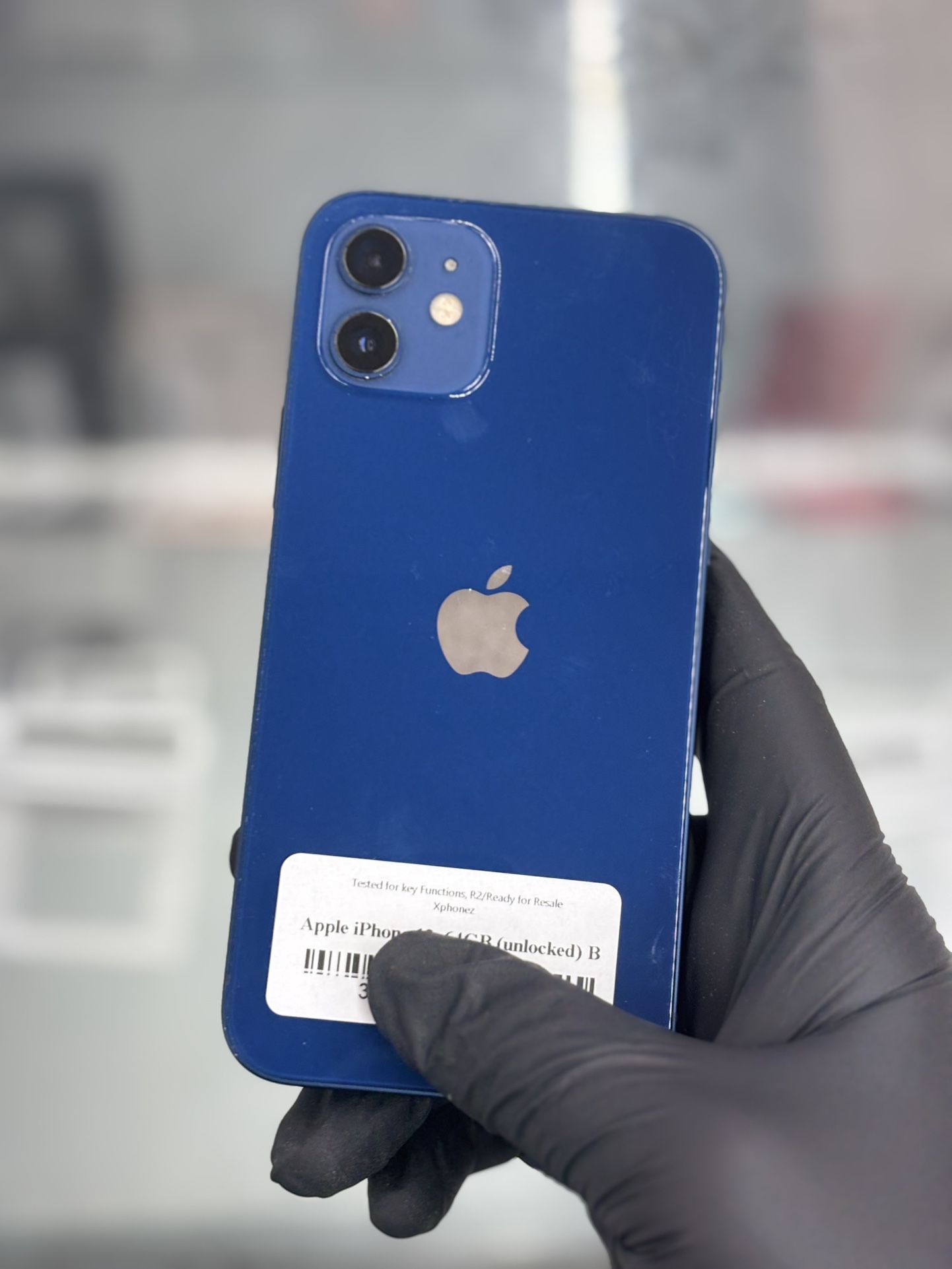 iPhone 12 64GB Factory Unlocked 