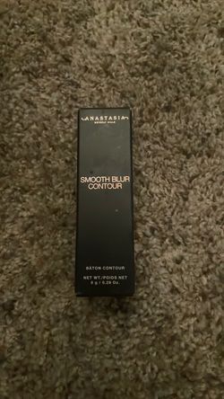 Anastasia Beverly Hills Smooth Blur Contour