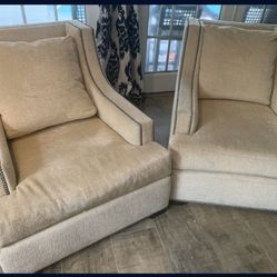 Sofa With 2 Chairs 