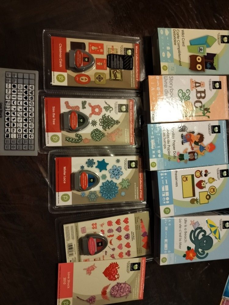 Cricket Shape Cartridges