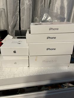 iphone and airpod boxes empty