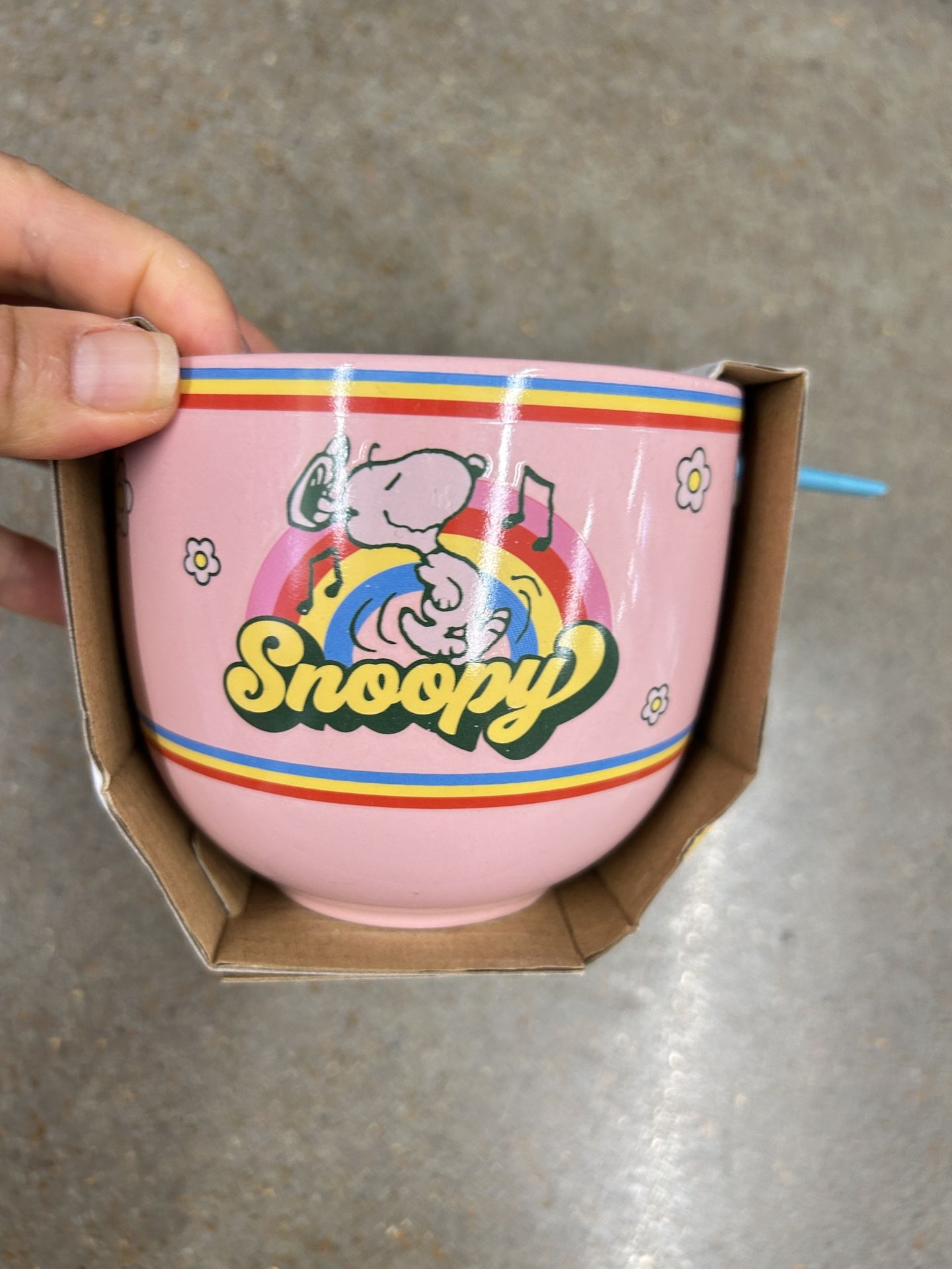 NWT Pink Snoopy Bowl set with Rainbow Design
