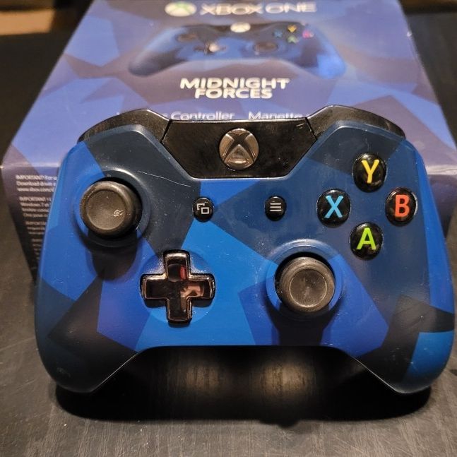 Manette Xbox One Phantom Magenta Special Edition officielle - Consoles Manette Xbox One Phantom Magenta Special Edition officielle - Consoles