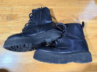 Steve Madden Black Platform Combat Boots Women’s Size 6M Lace Up Side Zip