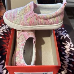 Sneakers Size 8 Toddler 