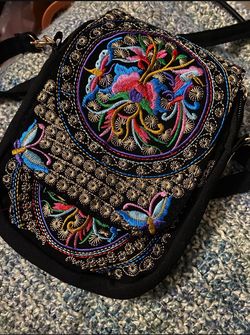 Last Min Christmas Gift Embroidered Cross Body Bag Purse