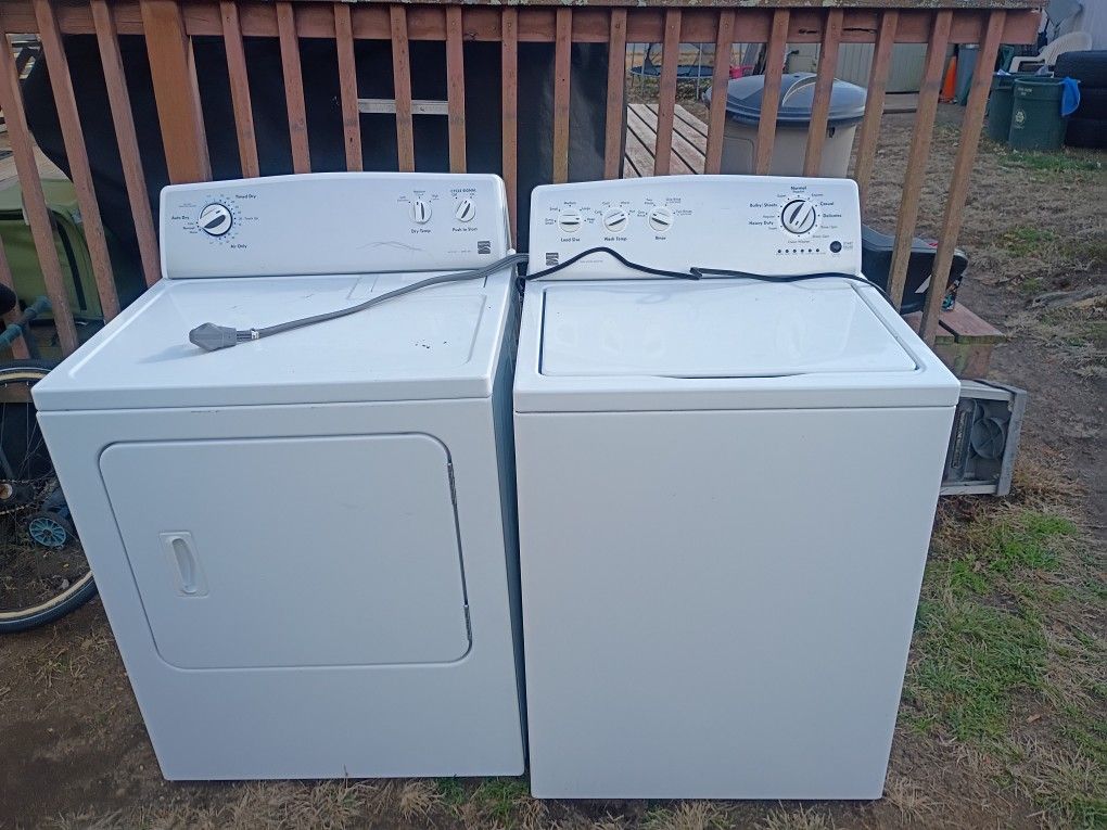 Like Brand New Washer And Dryer Kenmore 150 For Both 80  If You Split Them 