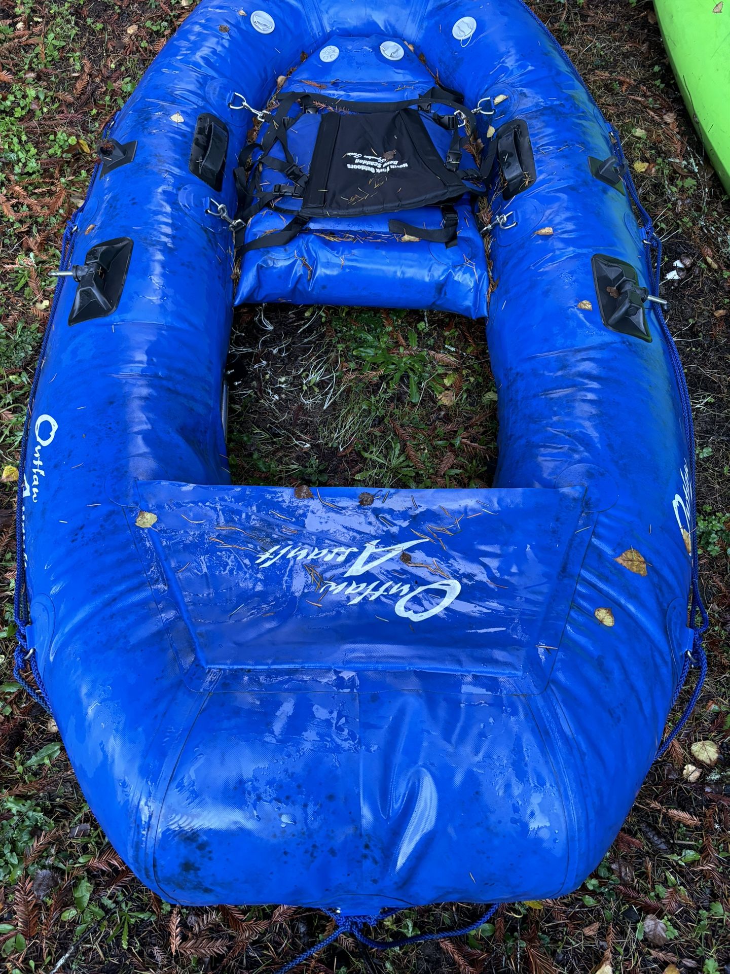 Outcast Assault Raft