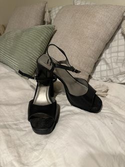 7.5 Open Toed Heels 