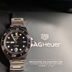 TAG Heuer Aquaracer Calibre 5
  Reference: WAY201A.BA0927