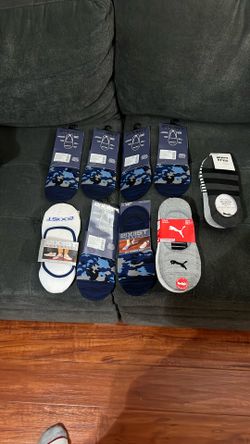 Socks No Show