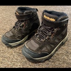 Northside Boys Size 7 toddler age 1-4 brown snow rain boots sneaker high top 