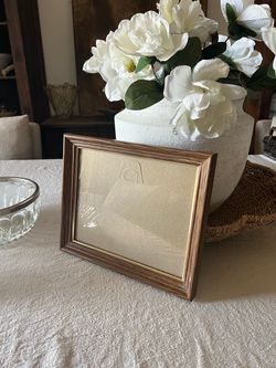Wood Picture Frame (11.5” x 9.5”)