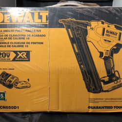 sealed NEW 20-Volt Max 16-Gauge Cordless Angled Finish Nailer Kit