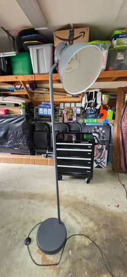 6' Home or Office Floor Lamp