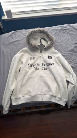 Super made men’s large cropped white hoodie