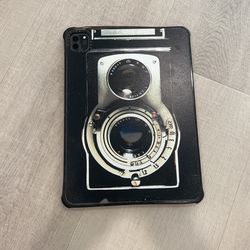 iPad Pro Gen 4-5 11 inch Vintage Camera Case