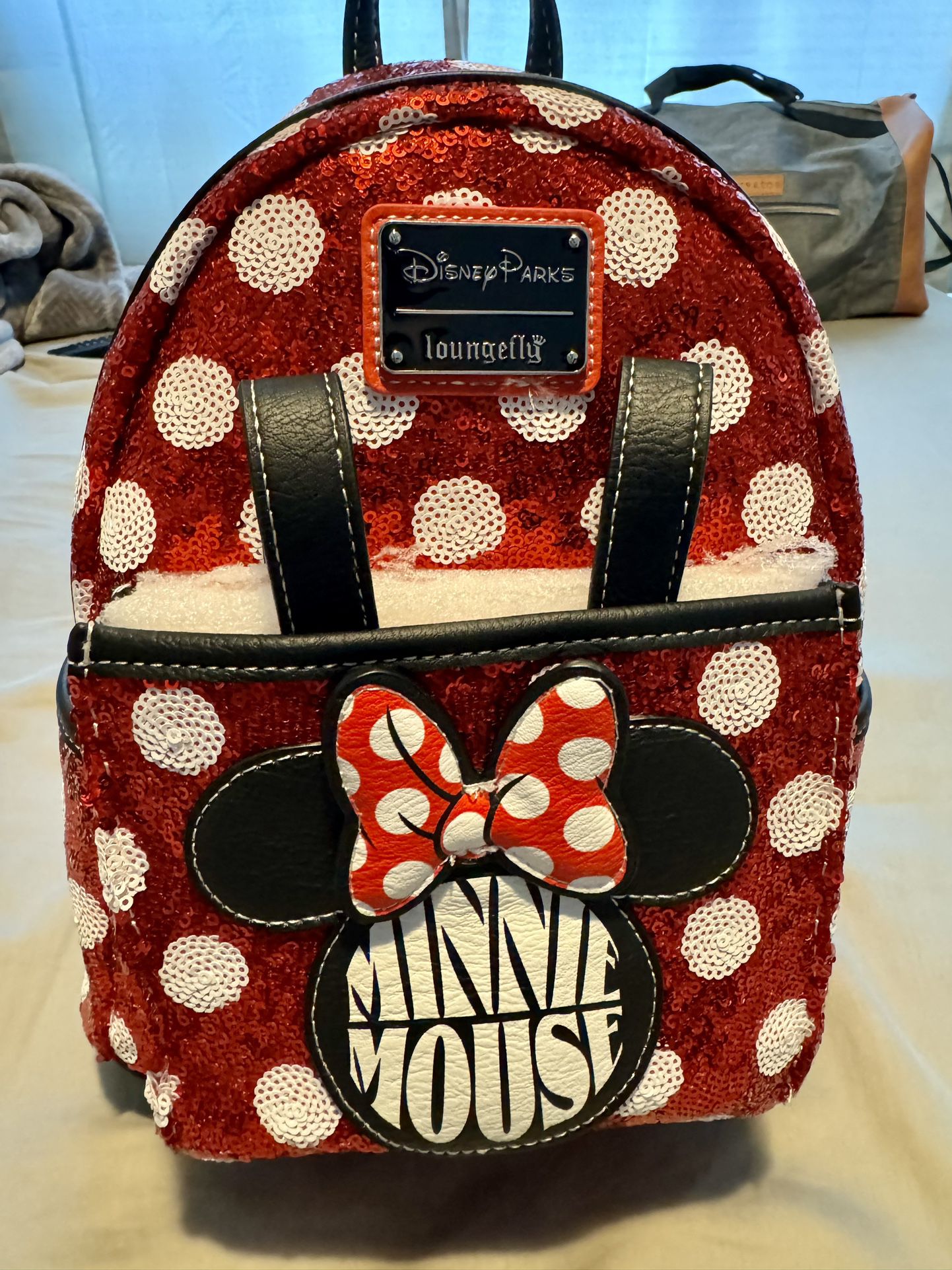 NEW!!! LOUNGEFLY MINNIE MOUSE SEQUIN BACK BACK NEW/W TAGS! 2024