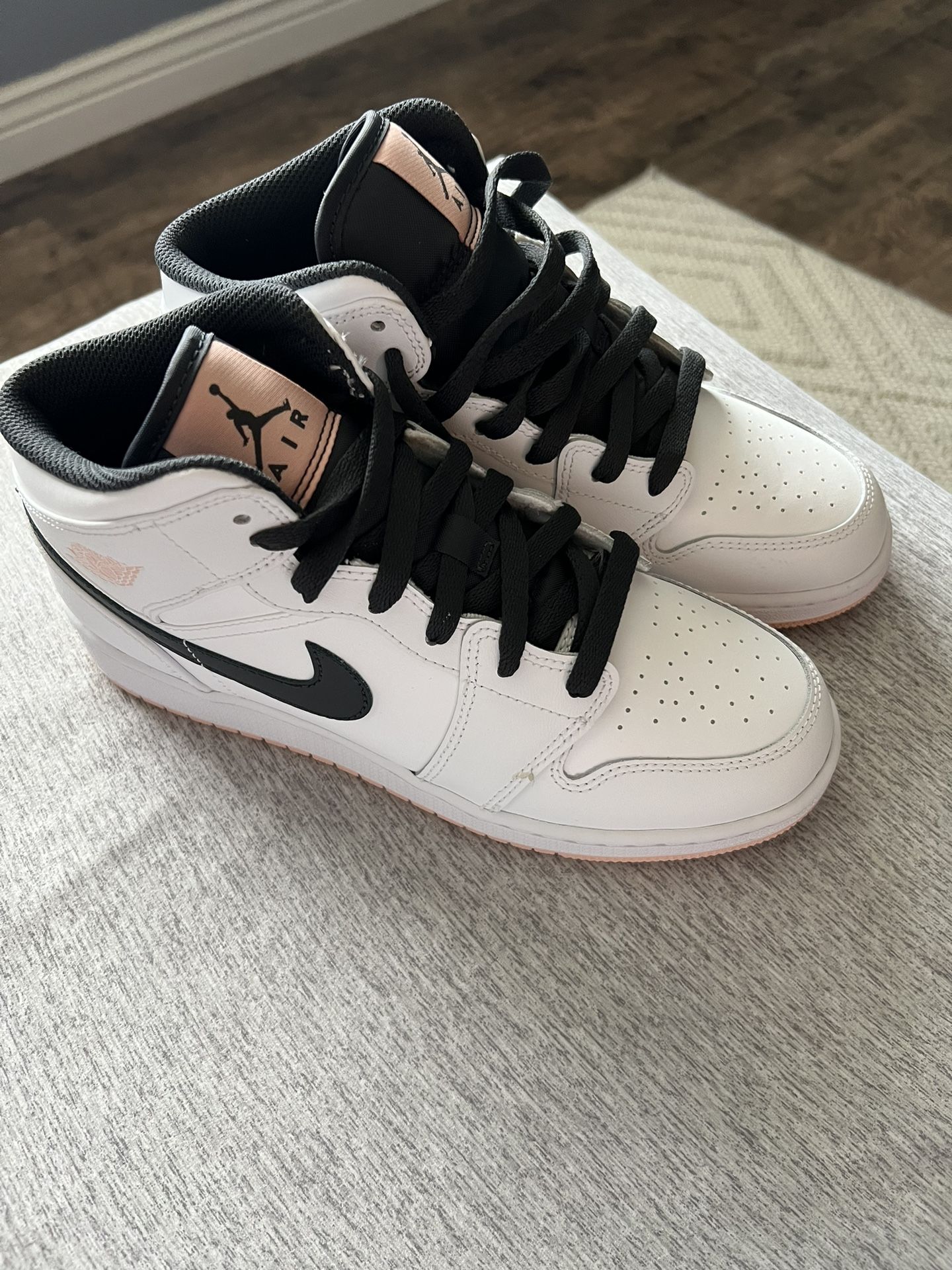 AIR JORDAN 1 MID (GS)