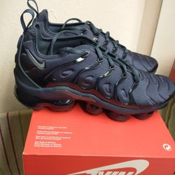 New Nike Air Vapormax Plus Men Size 8.5