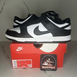 Brand New Never Worn Dunk Low Panda Size 11M