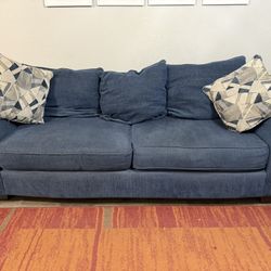3+2 Sofa Set – Good Condition