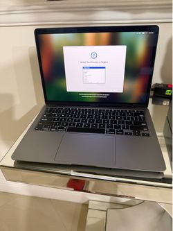 MacBook Air 2020 intel core i5 13 inch