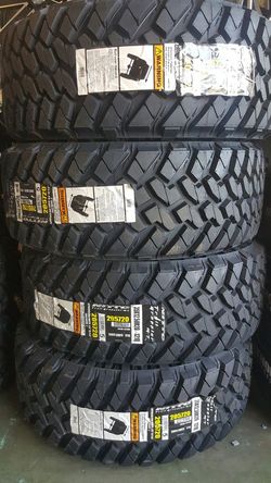 35x1250R20 Nitto Trail M/T