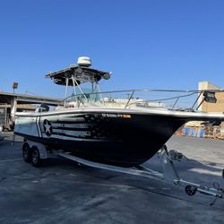 1996 Bayliner Trophy 2503 cc