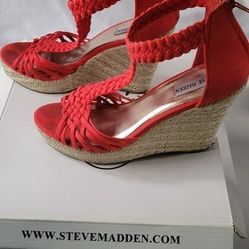 Red Wedges 