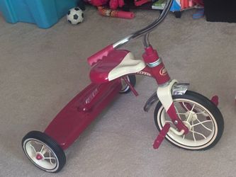 Classic metal radio flyer tricycle