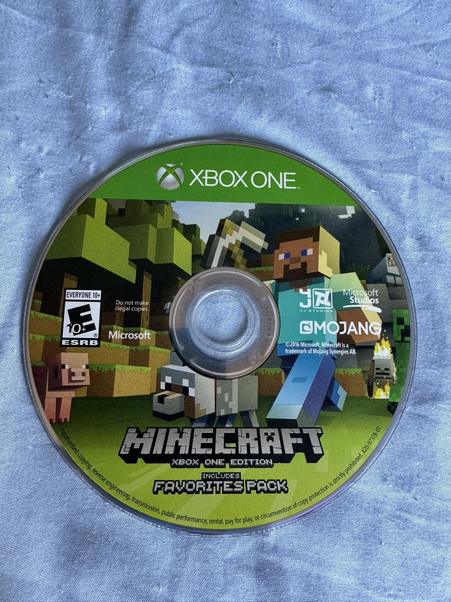 Minecraft Xbox One includes Favorites pack