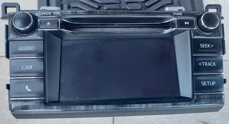 Toyota Rav4 RadioA/M F/M stereo w/cd player