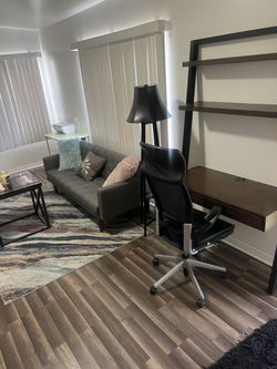 Leaning Wall Computer desk